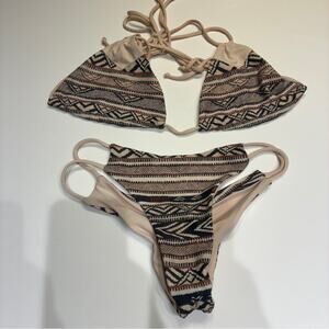 Pintarena Beige Tribal String Bikini M/L
